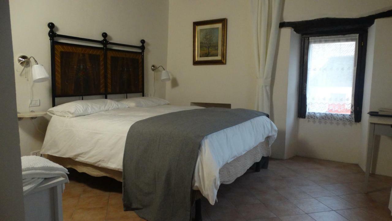 Homestay Corte Di Langa *